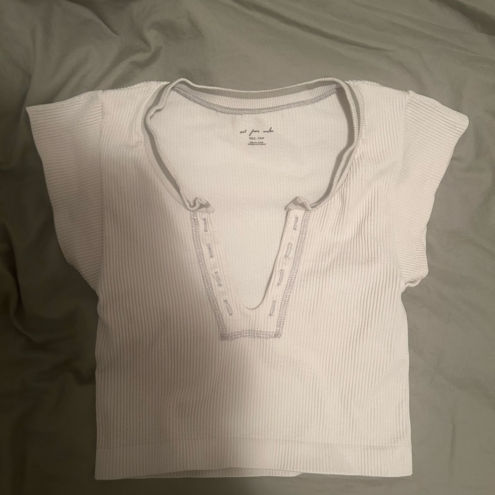 cream urban outfitters go for gold top